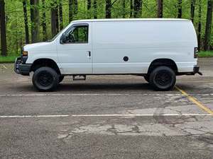 Ford E-350 for sale by owner in Monroe Township NJ