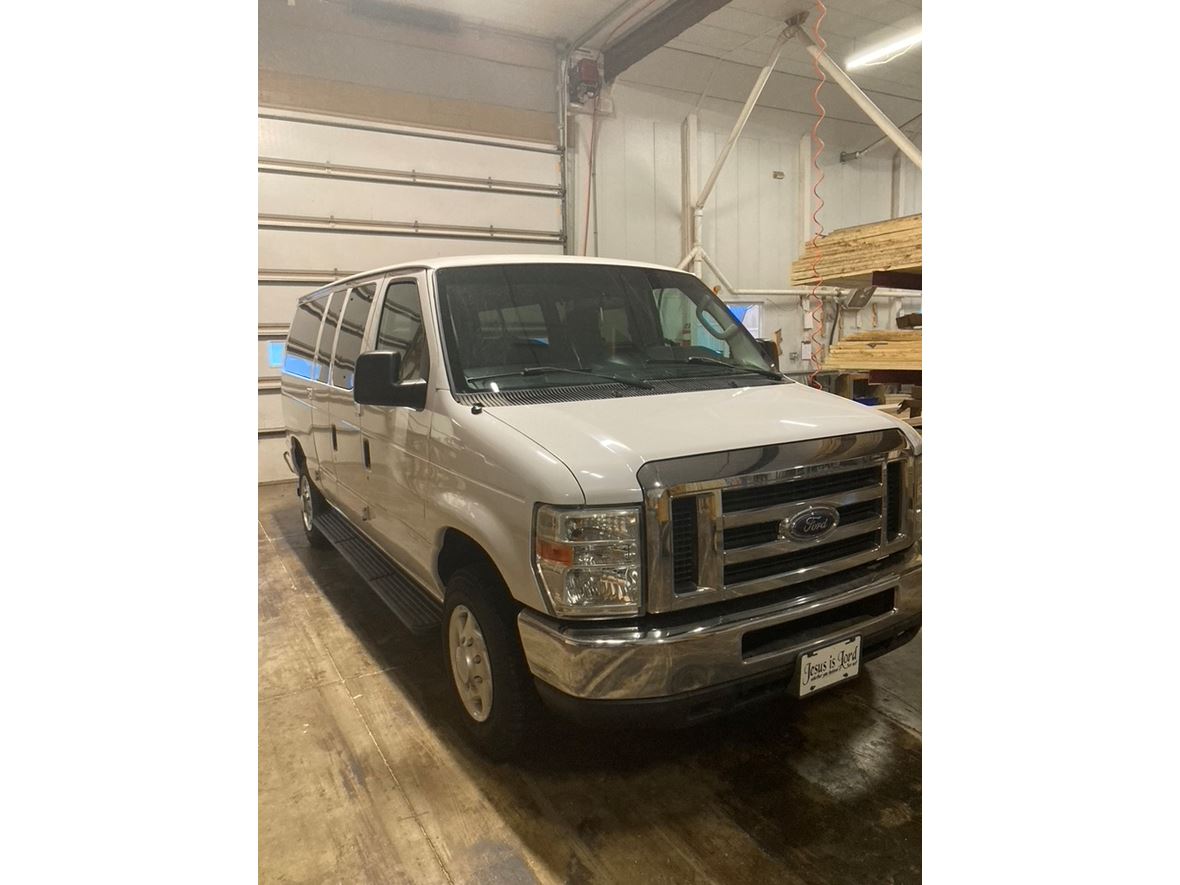 2011 Ford E-350 for sale by owner in Custer
