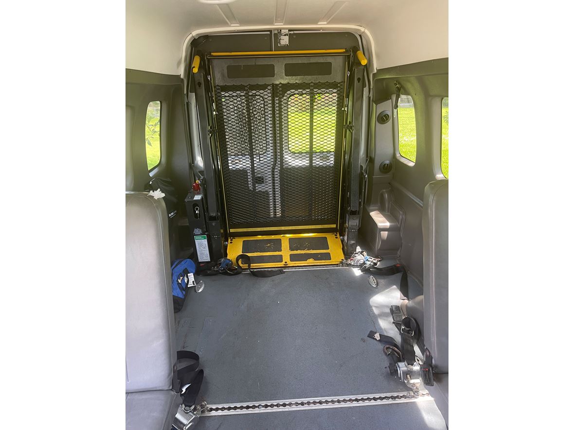 2012 Ford E-Series Van for sale by owner in New Orleans