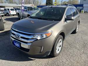 Gray 2013 Ford Edge