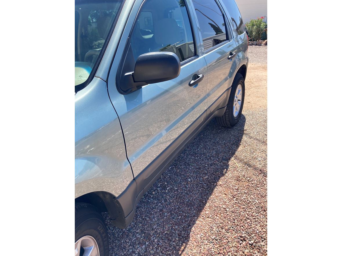 2005 Ford Escape for sale by owner in Mesa