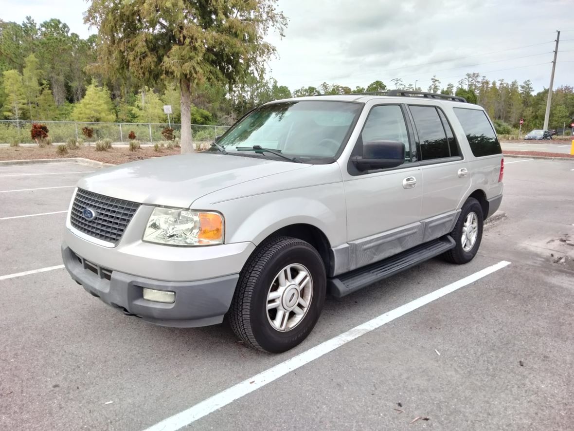 2005 Ford Expedition for sale by owner in Tampa