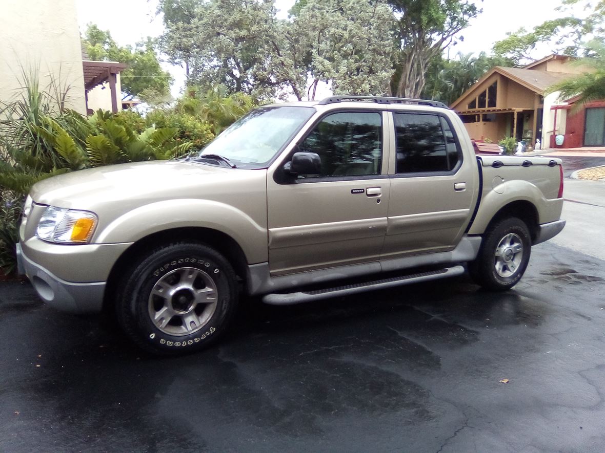 2003 Ford Explorer Sport Trac for sale by owner in Fort Lauderdale