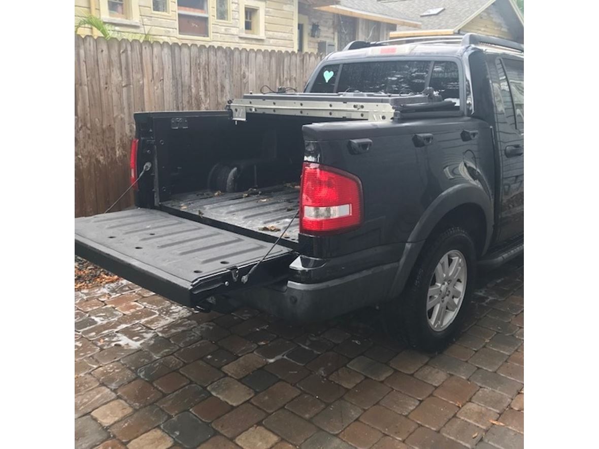 2010 Ford Explorer Sport Trac for sale by owner in Orlando