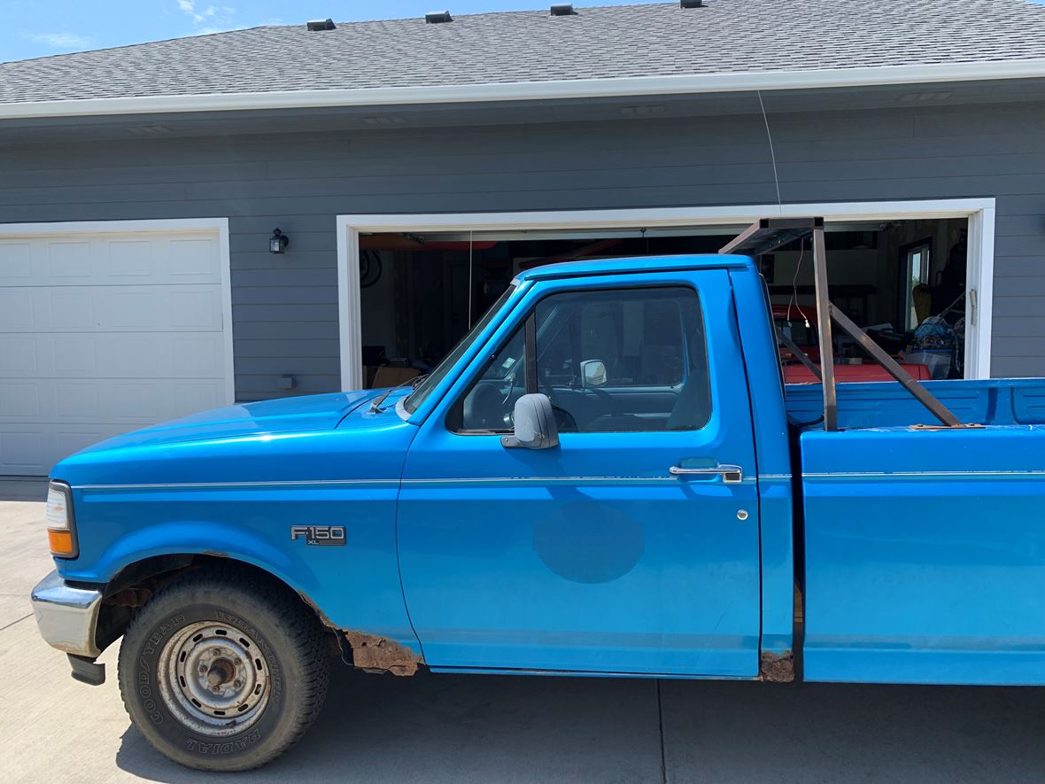 1985 Ford F-150 for sale by owner in Sioux Falls