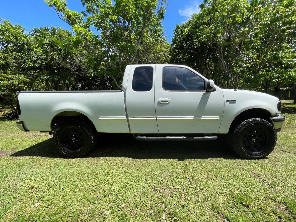 1998 Ford F-150 for sale by owner in Miami