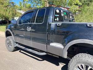 2004 Ford F-150 with Black Exterior