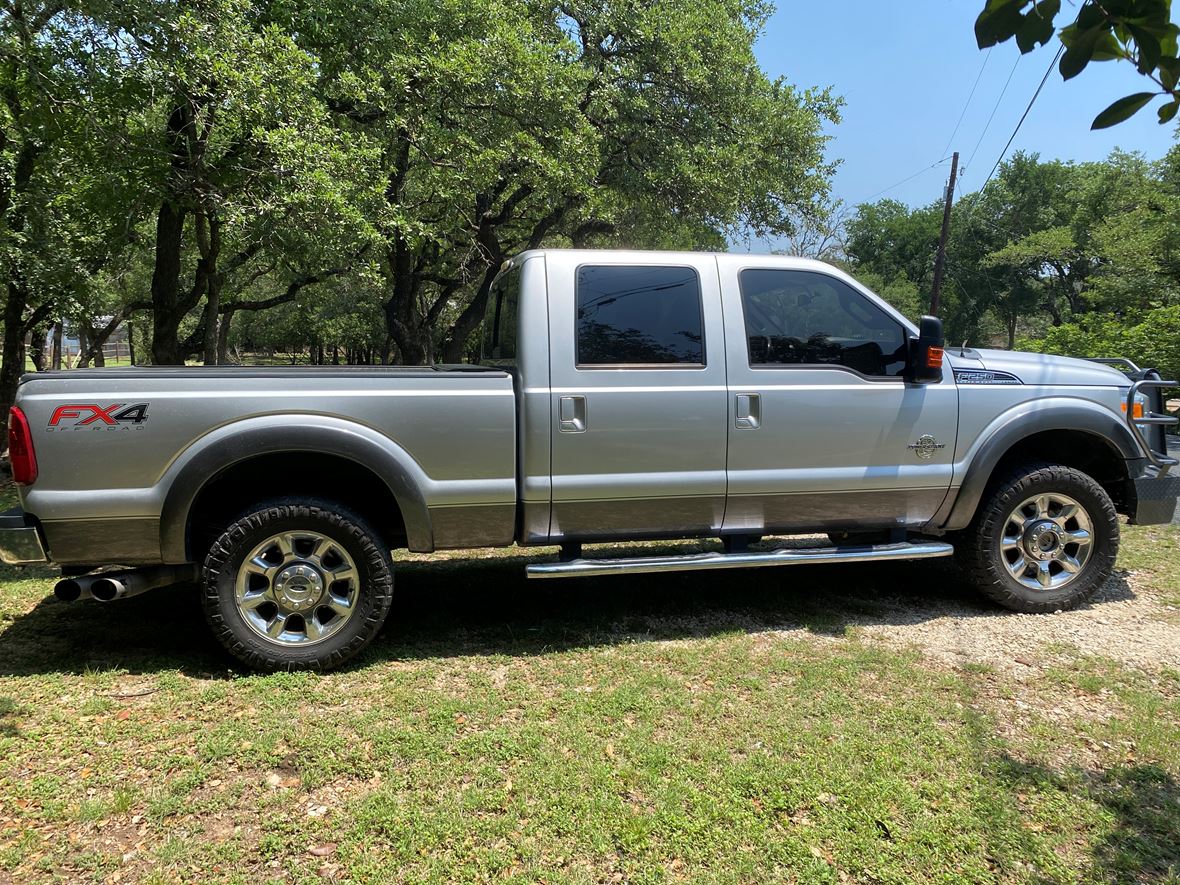 2013 Ford F-250 Super Duty for sale by owner in Georgetown