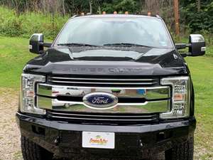 Black 2017 Ford F-250 Super Duty