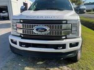 White 2018 Ford F-250 Super Duty