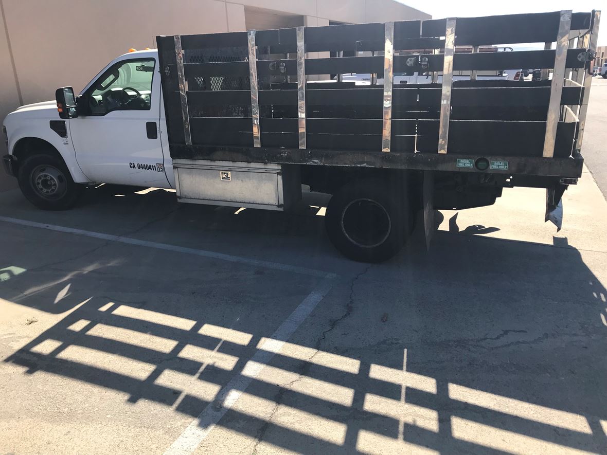 2010 Ford F350 Super Duty for Sale by Owner in Upland, CA 91786
