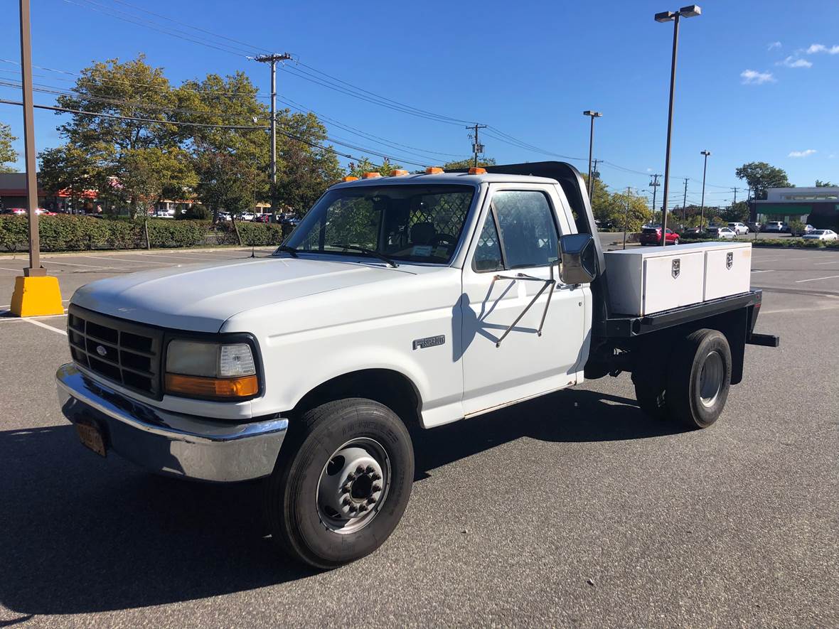 1992 Ford F-450 Super Duty for sale by owner in Bay Shore