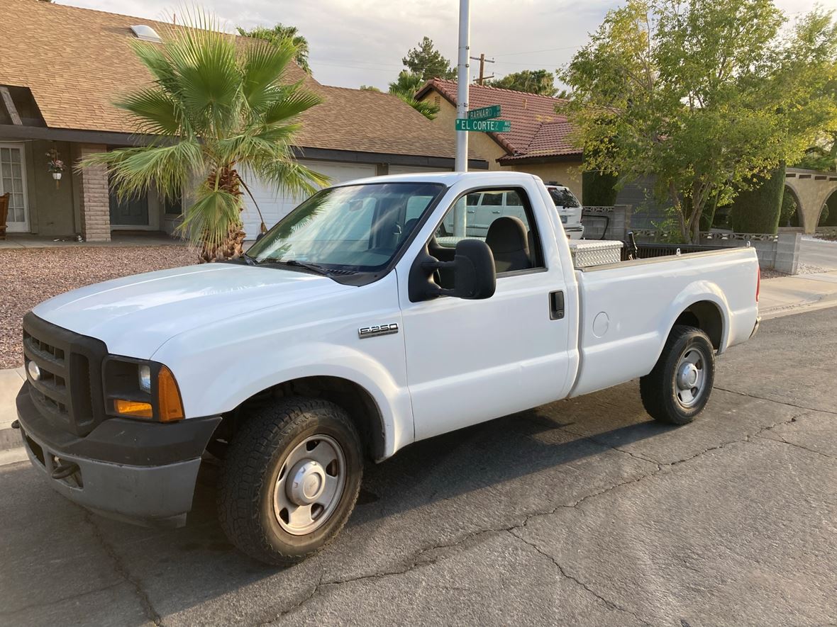 2006 Ford F250 Super Duty XL Reg Cab for sale by owner in Apache Junction
