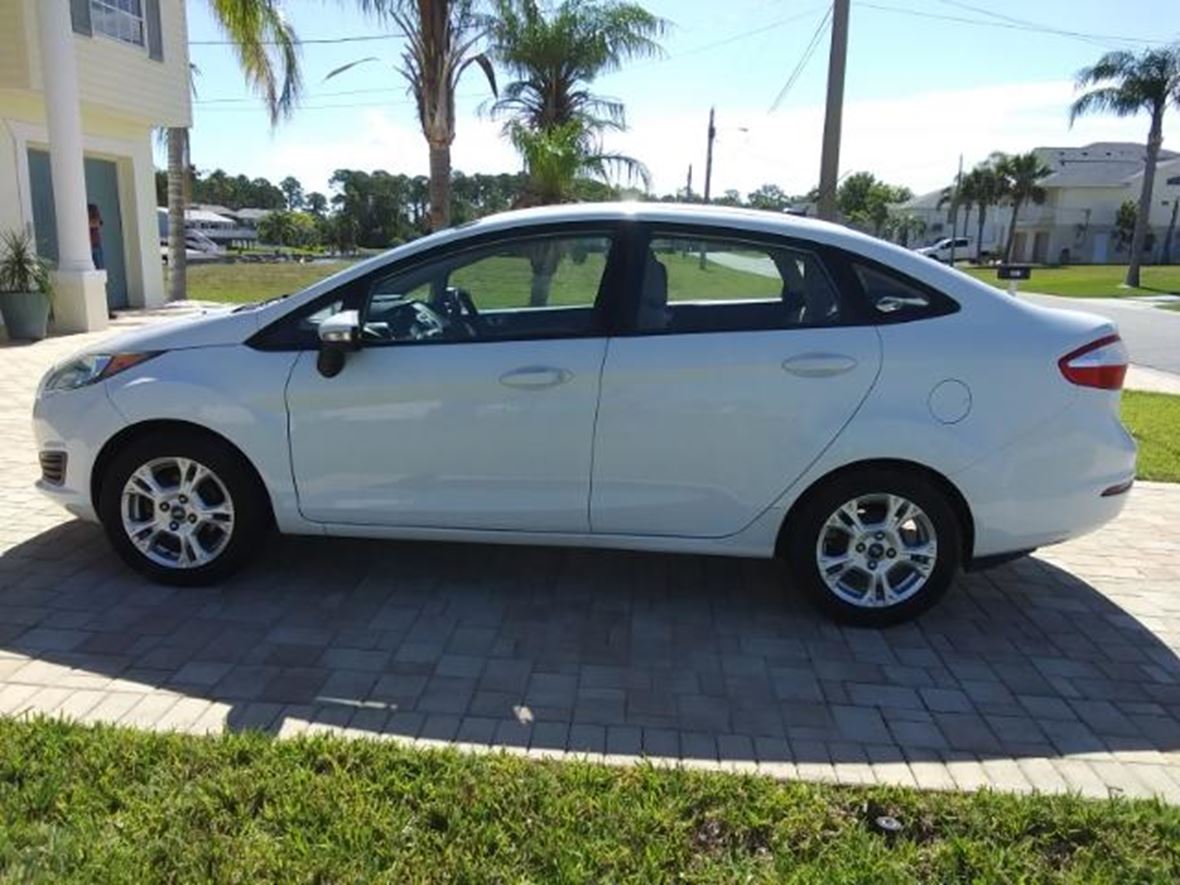 2014 Ford Fiesta for sale by owner in Spring Hill