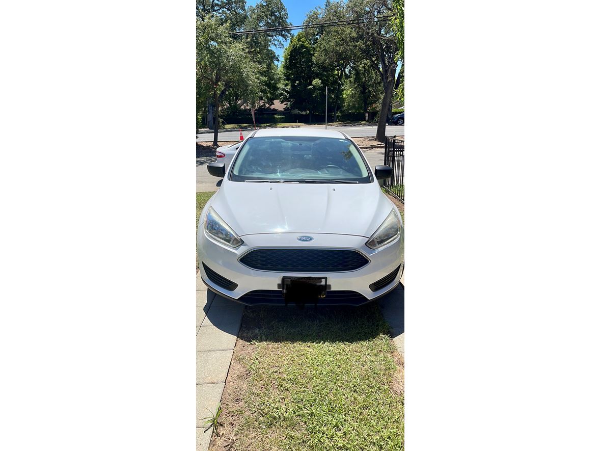 2015 Ford Focus for sale by owner in Citrus Heights