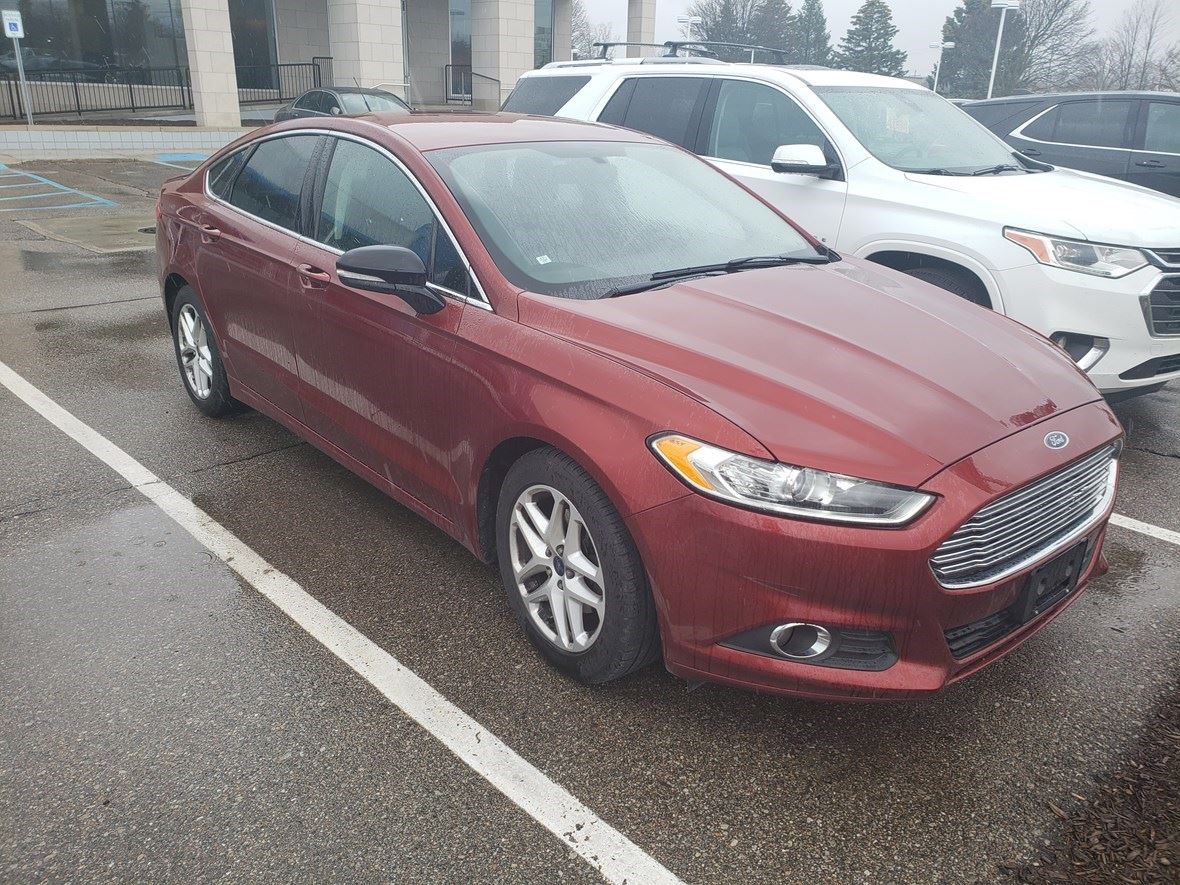 2014 Ford Fusion for sale by owner in Howell