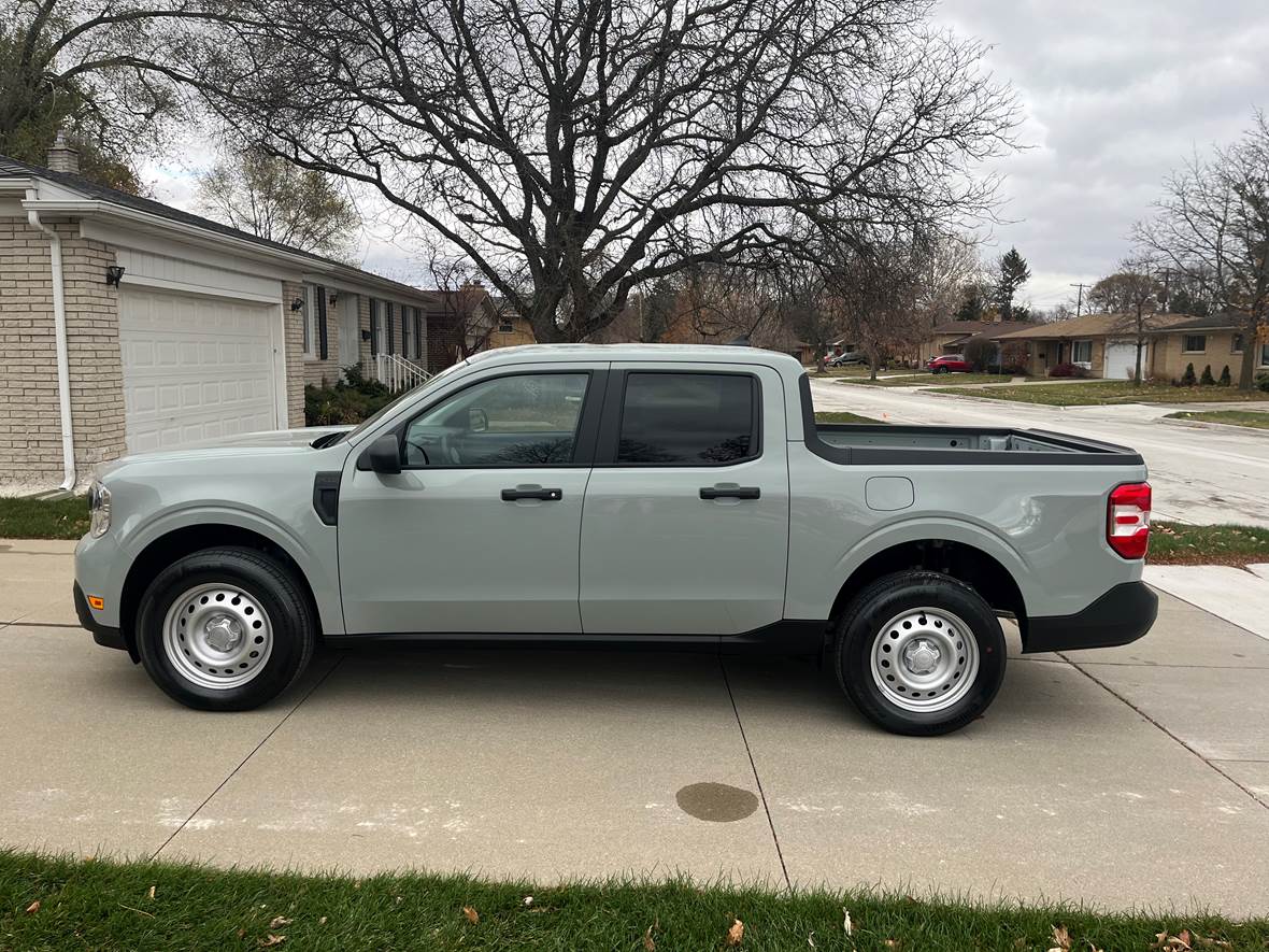 2022 Ford Maverick for sale by owner in Livonia