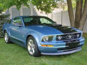 Blue 2006 Ford Mustang