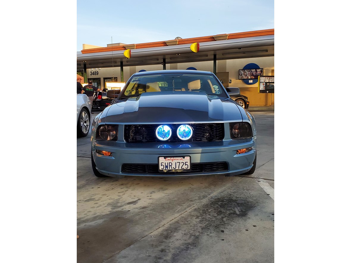 2006 Ford Mustang for sale by owner in Fresno