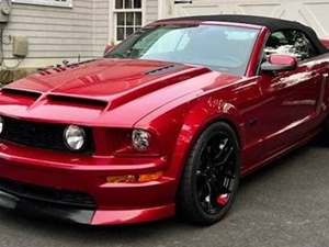 Red 2007 Ford Mustang