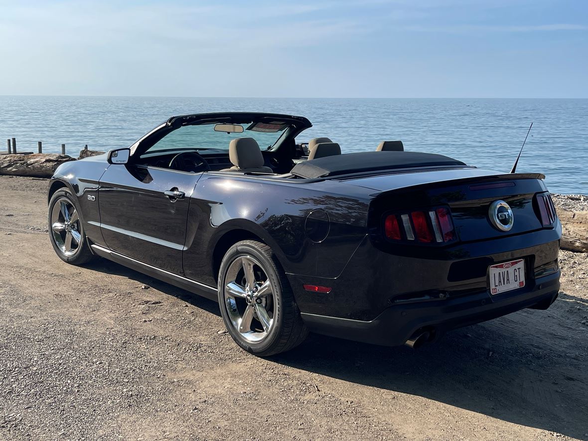 2012 Ford Mustang for sale by owner in North Kingsville