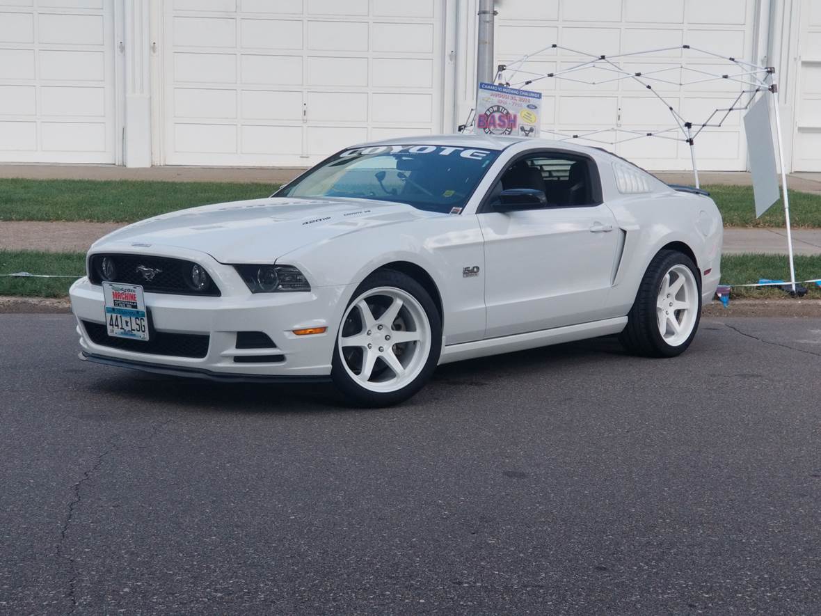 2014 Ford Mustang for sale by owner in Minneapolis