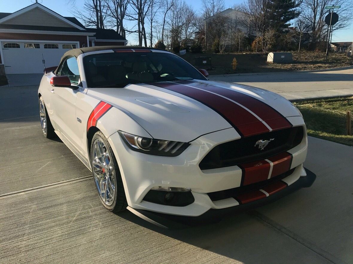 2017 Ford Mustang for sale by owner in Riverdale