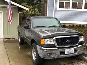 Gray 2004 Ford Ranger