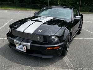2007 Ford Shelby GT350 with Black Exterior