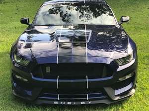 2018 Ford Shelby GT350 with Blue Exterior