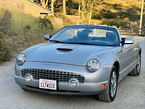 Silver 2005 Ford Thunderbird