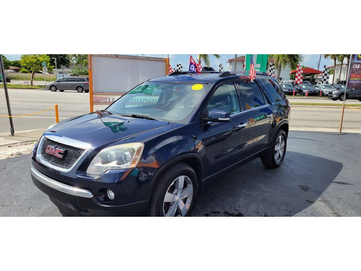 2012 GMC Acadia for sale by owner in Hialeah