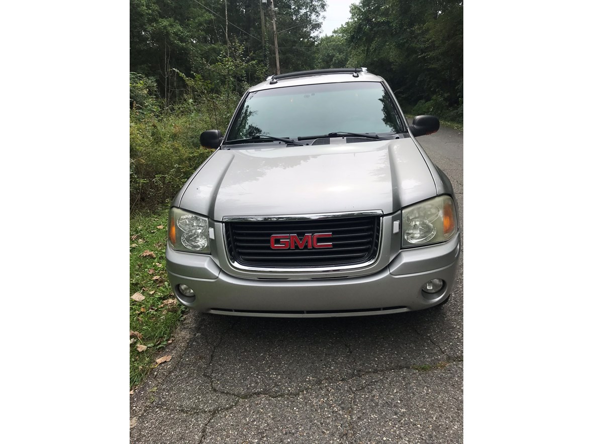 2004 GMC Envoy XUV for sale by owner in Westerville