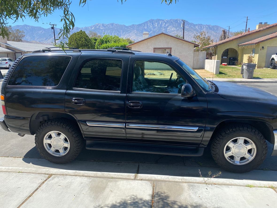 2004 GMC Yukon Denali for sale by owner in Cathedral City