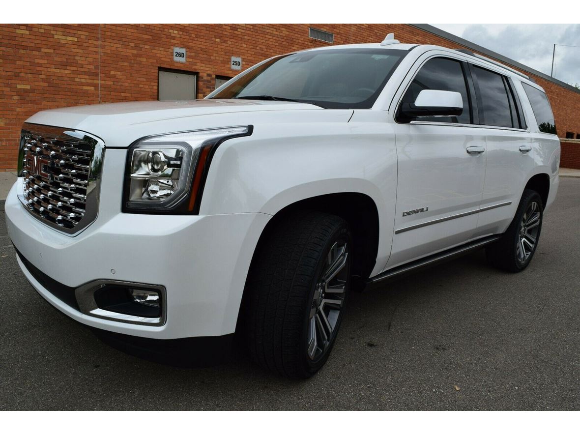 2018 GMC Yukon Denali for sale by owner in Memphis