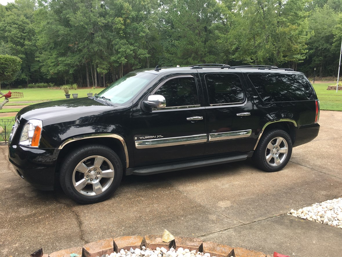 2009 GMC Yukon XL for sale by owner in Magnolia