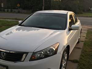 White 2009 Honda Accord