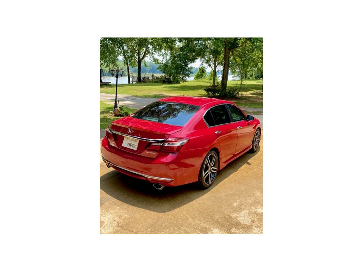 2017 Honda Accord for sale by owner in Alexandria