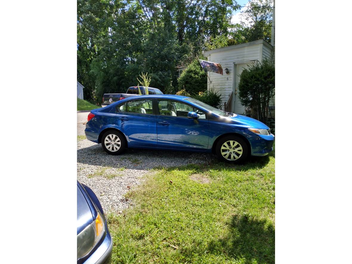 2012 Honda Civic for sale by owner in Groton