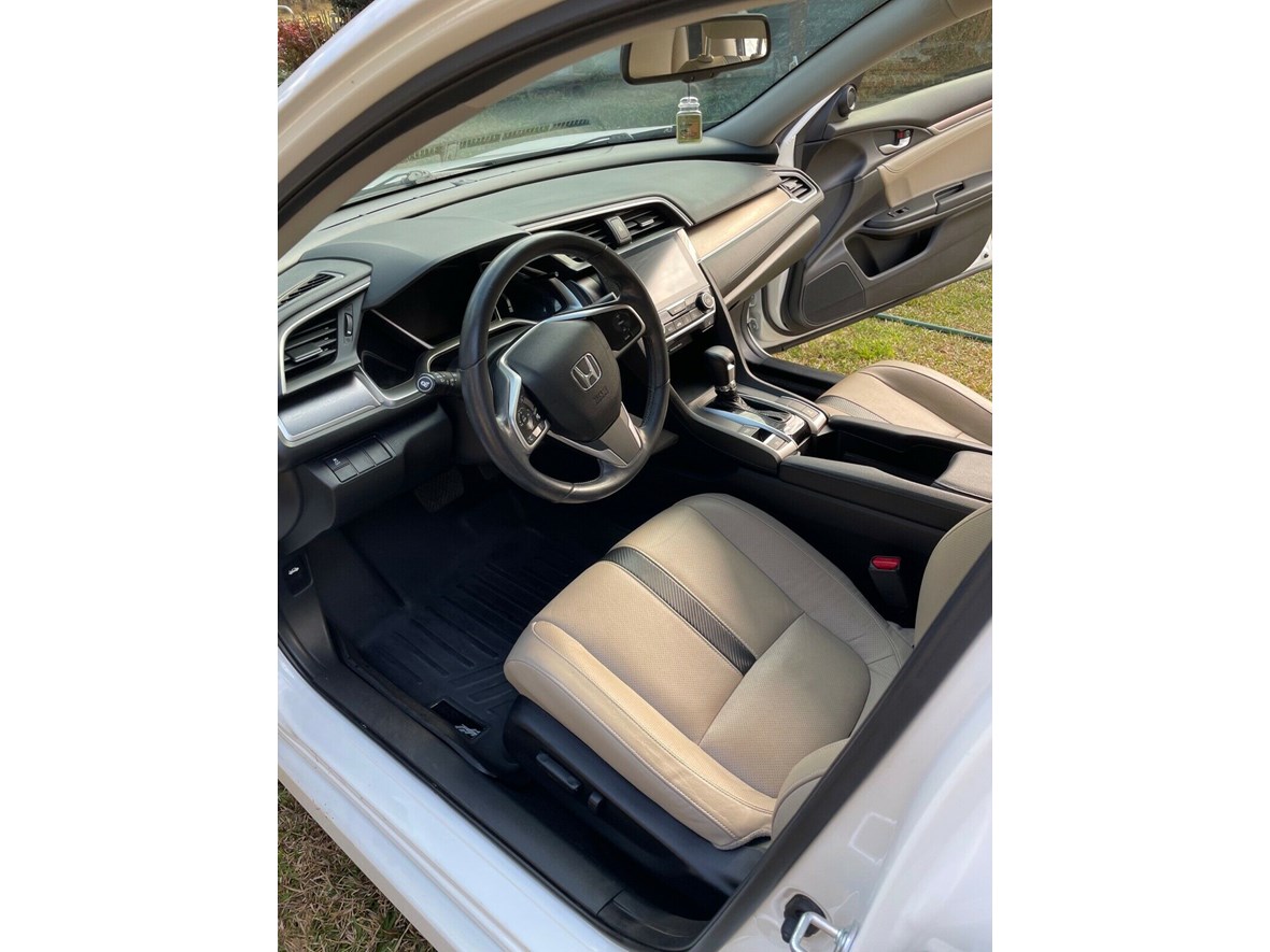 2018 Honda Civic for sale by owner in Tupelo