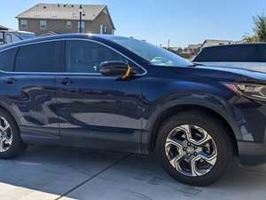 2018 Honda Cr-V with Blue Exterior