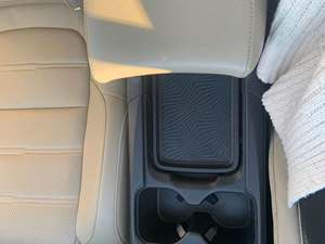 Beige 2018 Honda Cr-V