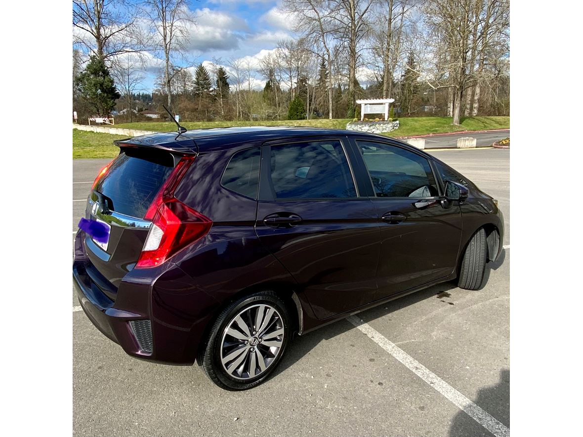 2015 Honda FIT for sale by owner in Puyallup