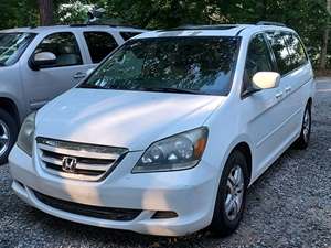 White 2006 Honda Odyssey