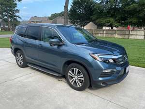 Blue 2018 Honda Pilot