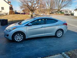 Silver 2012 Hyundai Elantra