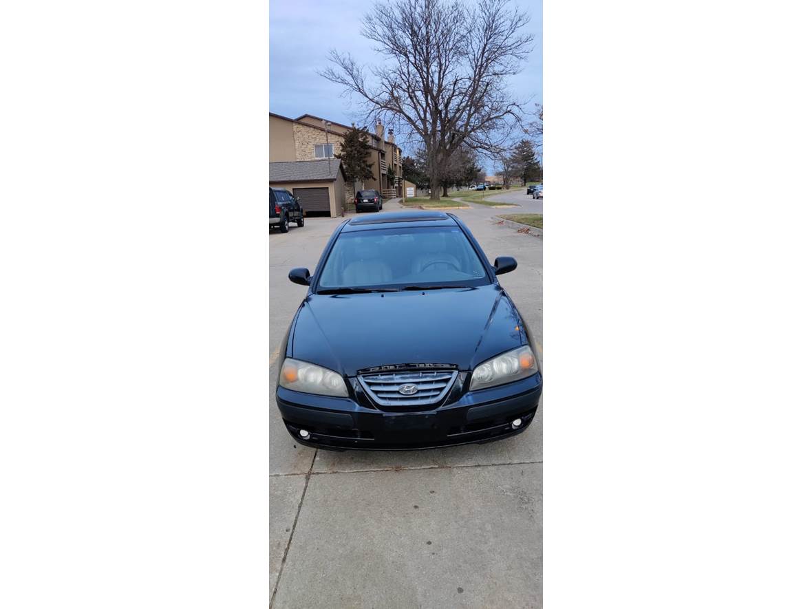2005 Hyundai Elantra GT for sale by owner in Cedar Rapids
