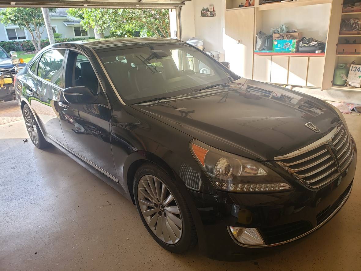 2014 Hyundai Equus for sale by owner in Jupiter