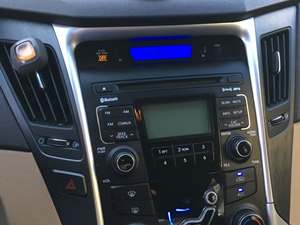 Gold 2011 Hyundai Sonata