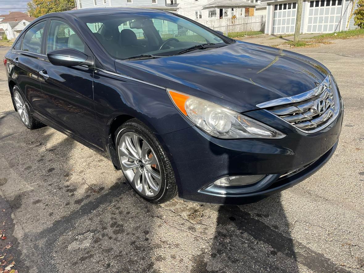 2012 Hyundai Sonata for sale by owner in Dayton